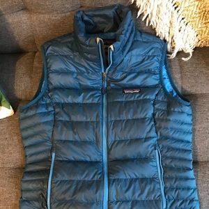 Like new Patagonia down sweater vest!